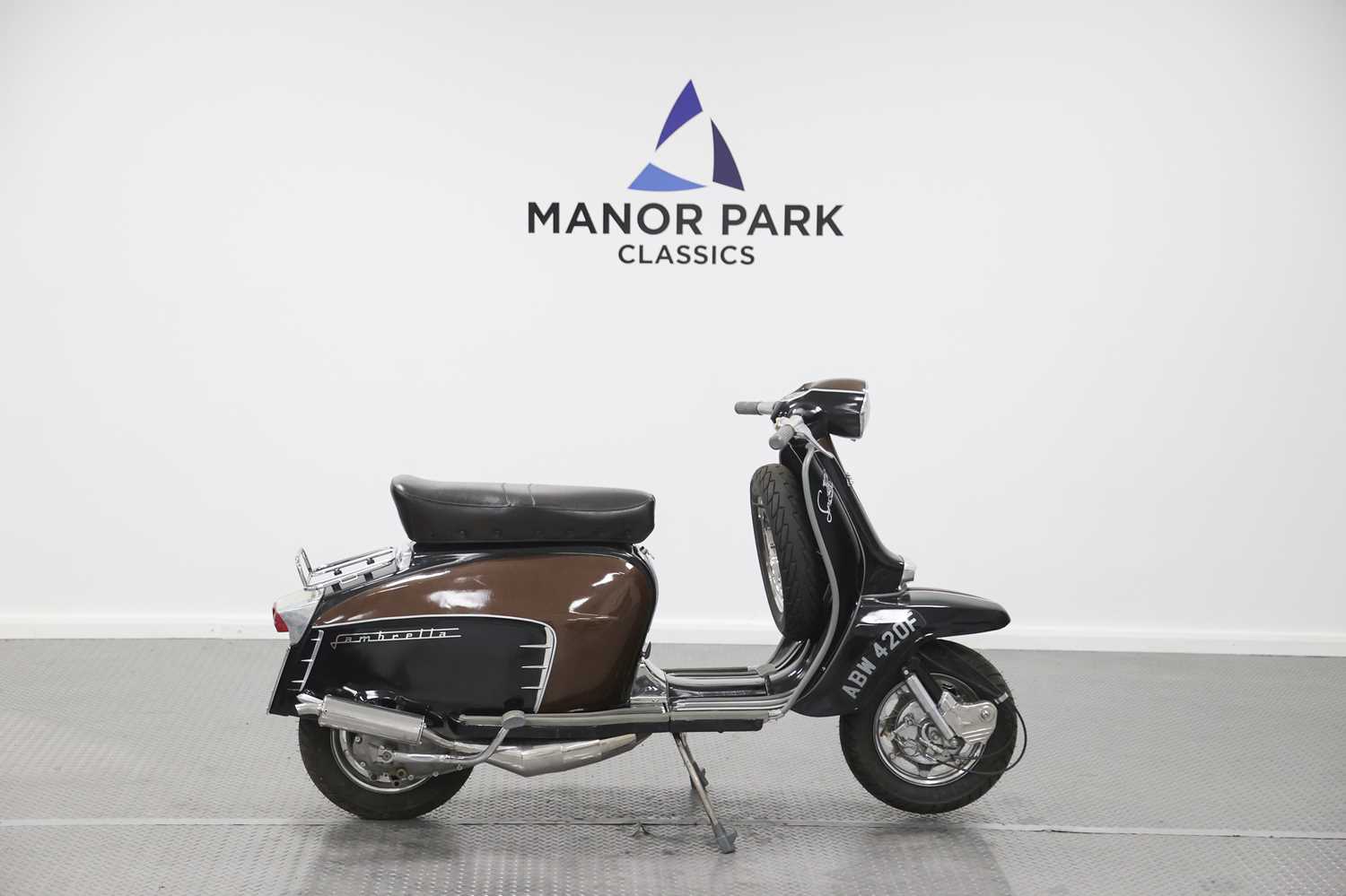 Lot 6 - 1968 Lambretta SX150