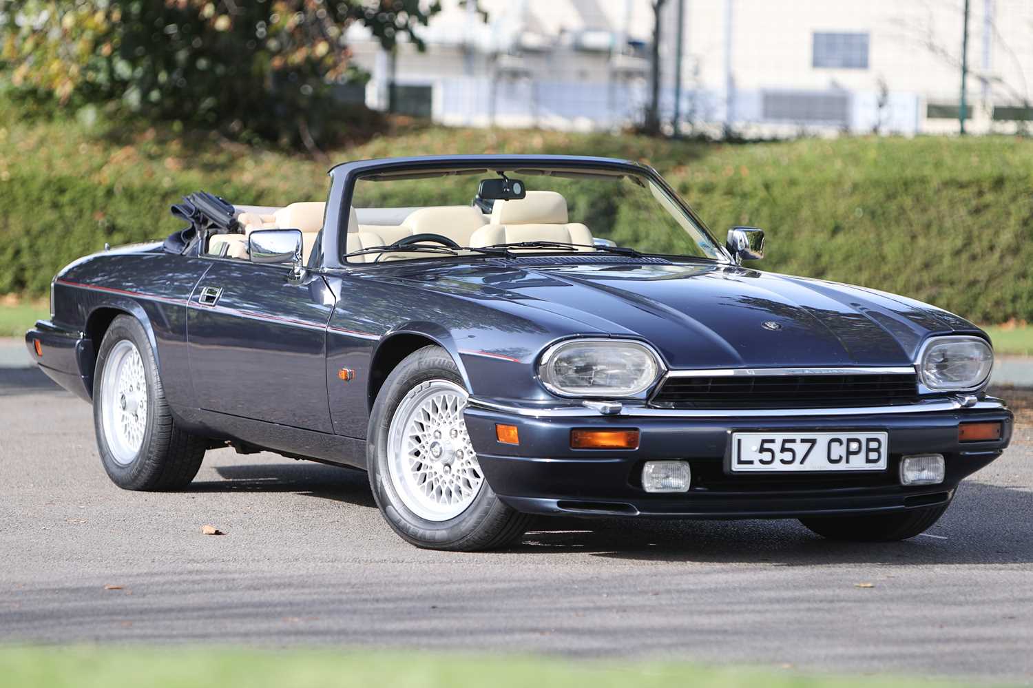 Lot 111 - 1993 Jaguar XJ-S 6.0 Convertible