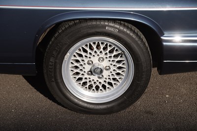 Lot 111 - 1993 Jaguar XJ-S 6.0 Convertible