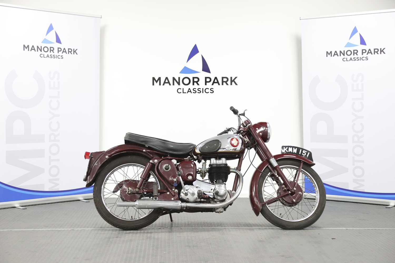 Lot 20 - 1954 BSA C11G