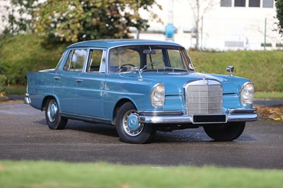 Lot 114 - 1968 Mercedes-Benz 230 S 'Fintail'