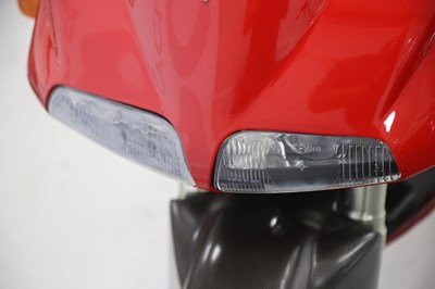 Lot 27 - 1998 Ducati 916 SPS