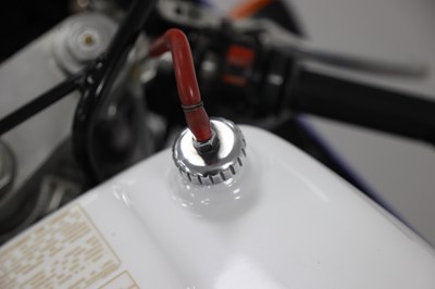 Lot 25 - 1988 Honda VFR750R RC30