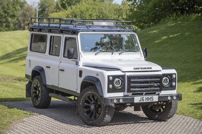 Lot 19 - 2003 Land Rover Defender 110 TD5 Station Wagon