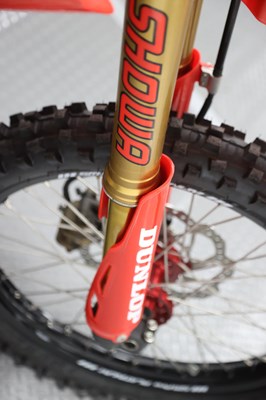 Lot 33 - 1986 / 2020 Honda CR500F