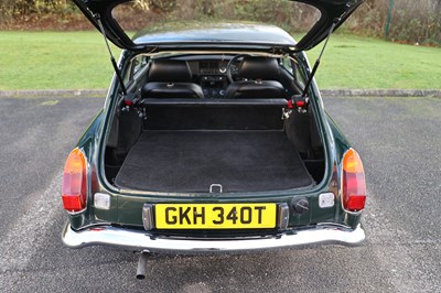 Lot 183 - 1979 MG B GT