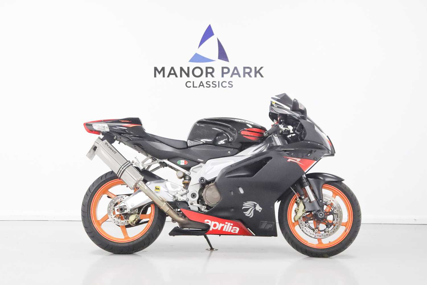 Lot 22 - 2004 Aprilia RSV Mille R
