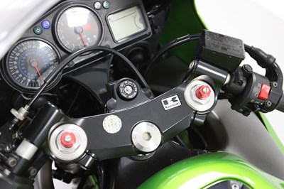 Lot 2 - 2000 Kawasaki ZX-12R Ninja
