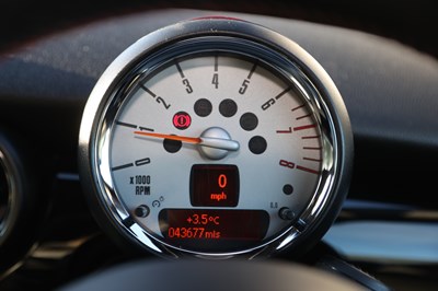 Lot 102 - 2012 Mini Cooper S Coupe