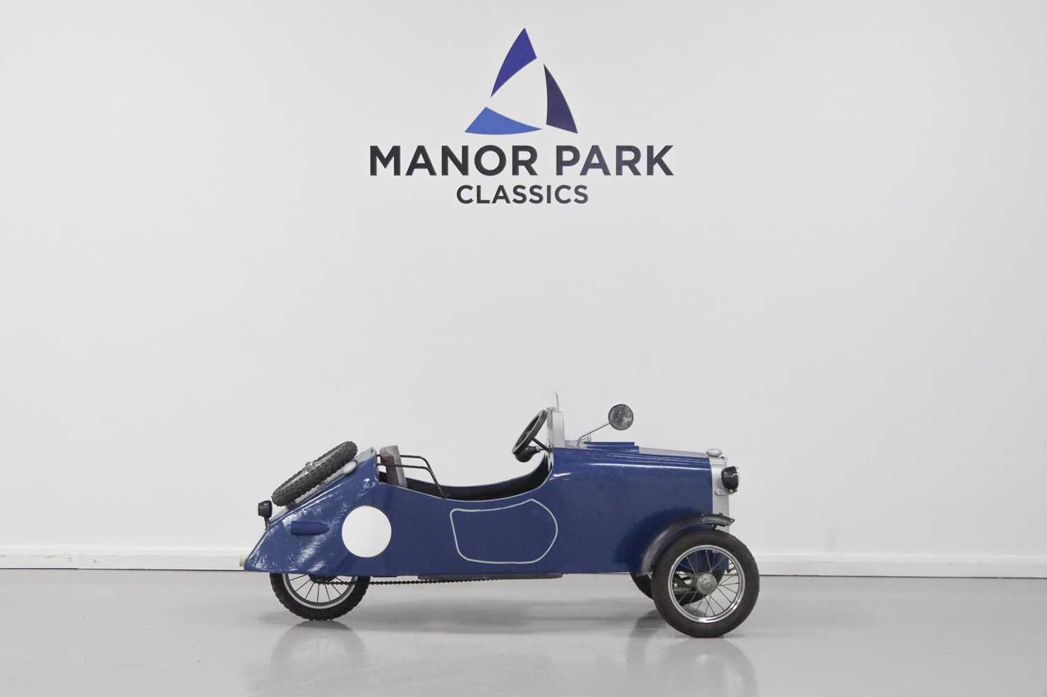 Lot 48 - BSA-Style Pedal Car