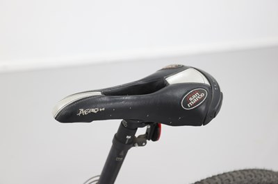 Lot 44 - EP-X Mako