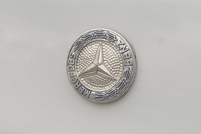 Lot 182 - 1995 Mercedes-Benz 410 D 2.9 Van
