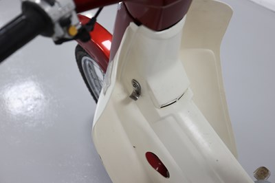 Lot 26 - 1988 Honda C90