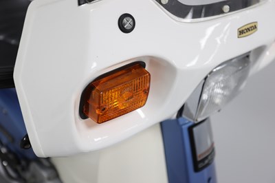 Lot 4 - 1989 Honda C90