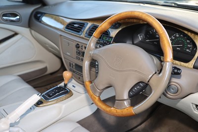 Lot 136 - 2001 Jaguar S-Type 3.0 V6 SE