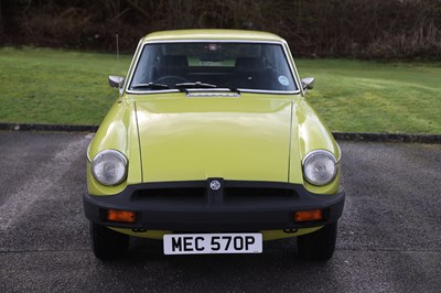Lot 141 - 1976 MG B GT