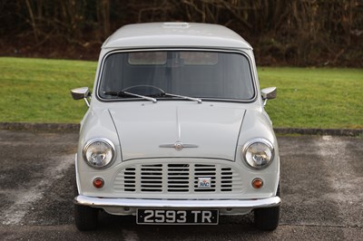 Lot 172 - 1961 Morris Mini Van
