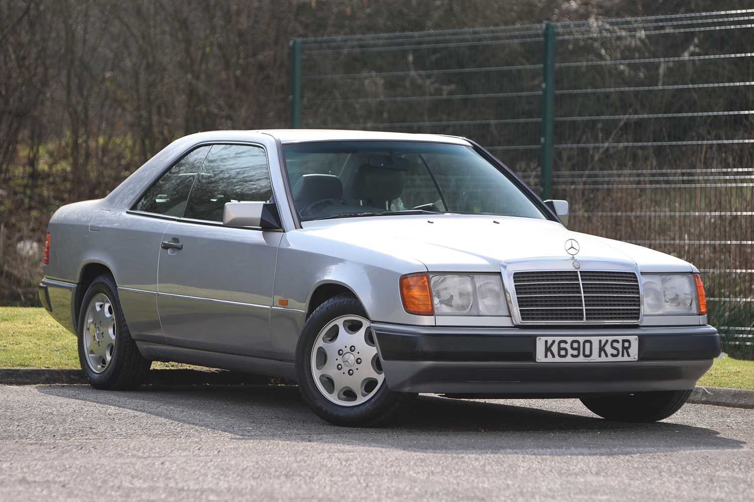 Lot 149 - 1992 Mercedes-Benz 230 CE