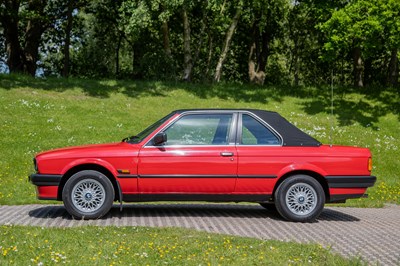 Lot 15 - 1988 BMW 316 Baur Cabriolet