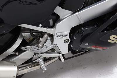 Lot 30 - 1989 Suzuki GSXR400 RRSP