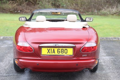 Lot 109 - 2001 Jaguar XK8 4.0 Convertible