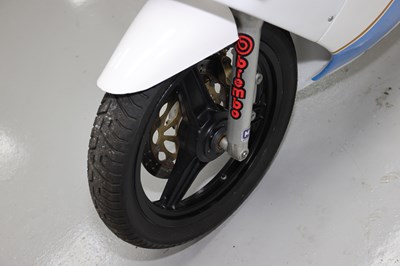 Lot 37 - 1982 Yamaha TZ250J