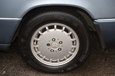 Lot 161 - 1992 Mercedes-Benz 300 CE