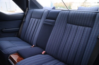 Lot 161 - 1992 Mercedes-Benz 300 CE