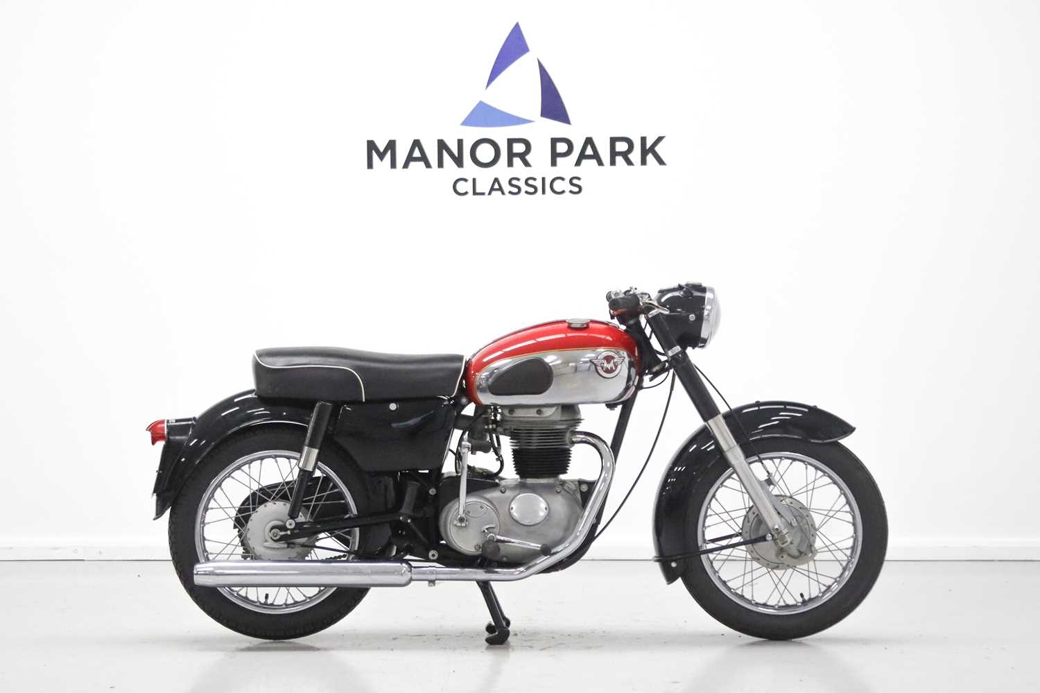 Lot 4 - 1963 Matchless G2 CSR