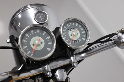 Lot 36 - 1965 Triumph TR6 Trophy