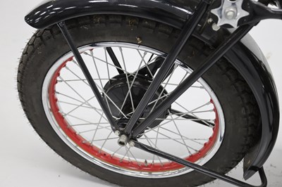 Lot 10 - 1932 Ariel Square Four