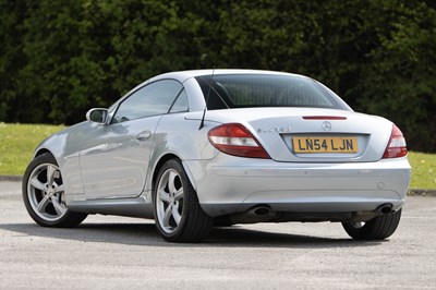 Lot 105 - 2004 Mercedes-Benz SLK 350