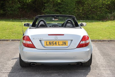 Lot 105 - 2004 Mercedes-Benz SLK 350