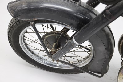Lot 11 - 1953 Ariel Square Four