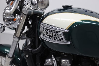 Lot 5 - 1996 Triumph Thunderbird 900