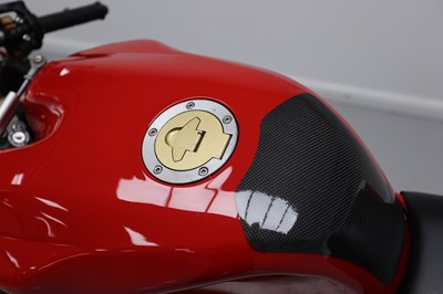Lot 22 - 1998 Ducati 916 SPS