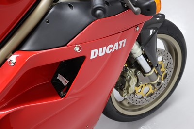 Lot 22 - 1998 Ducati 916 SPS