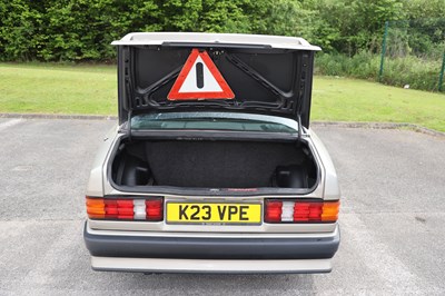 Lot 128 - 1992 Mercedes-Benz 190 E 2.5