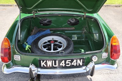 Lot 109 - 1975 MG B Roadster