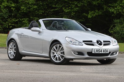Lot 153 - 2004 Mercedes-Benz SLK 350