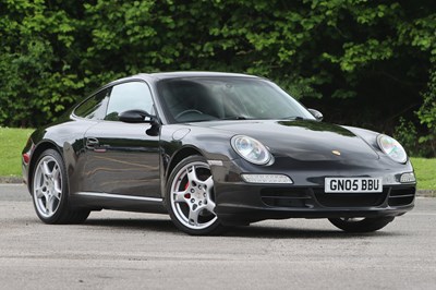 Lot 122 - 2005 Porsche 911 (997) Carrera 2
