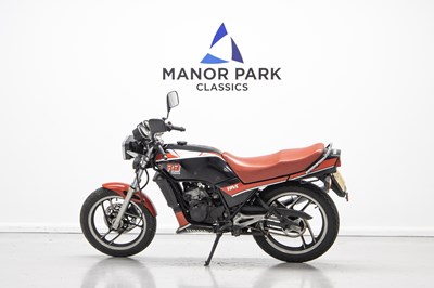 Lot 39 - 1987 Yamaha RD125