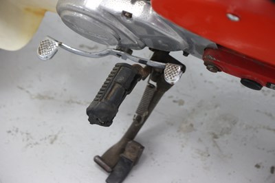Lot 17 - 1981 Honda C70 Passport