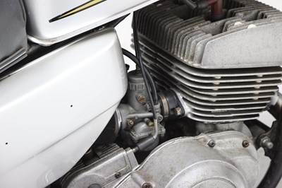 Lot 44 - 1976 Suzuki GT250