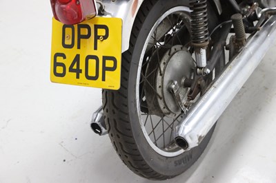 Lot 44 - 1976 Suzuki GT250
