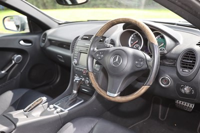Lot 104 - 2009 Mercedes-Benz SLK 350