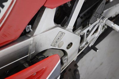 Lot 263 - 1990 Suzuki RGV250