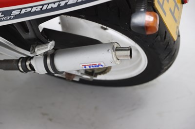 Lot 263 - 1990 Suzuki RGV250
