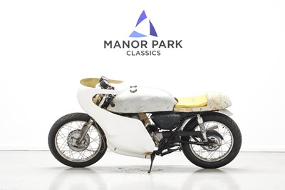 Lot 251 - 1974 Suzuki T500