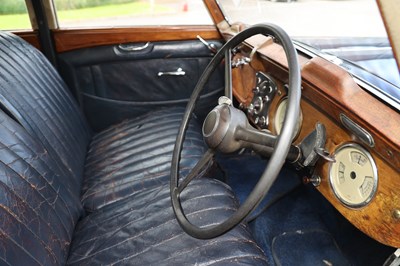 Lot 26 - 1948 Daimler DB18 Saloon